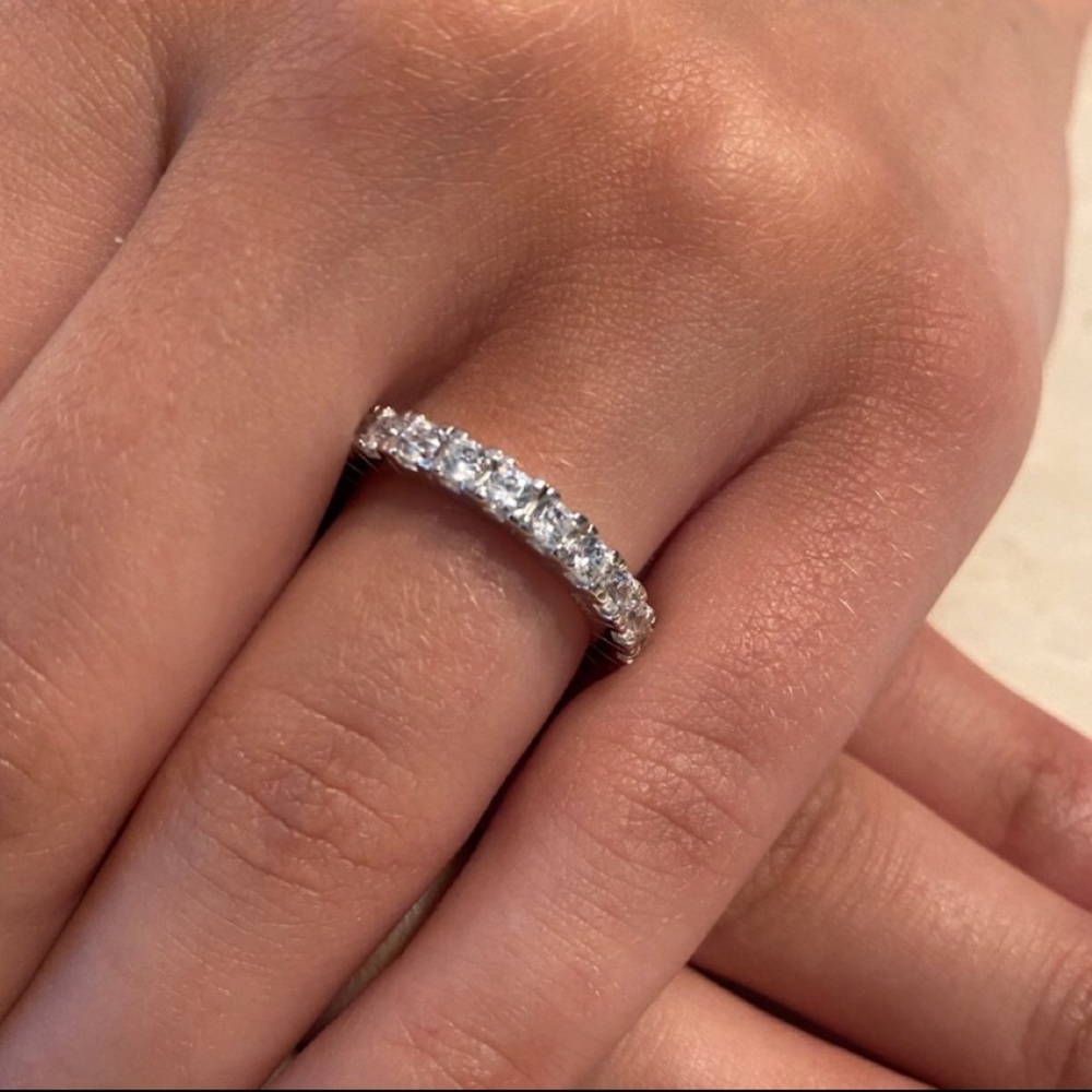 Sale $20 Firm! .925 Sterling Silver Round Cz Eternity Band - Picture 8 of 13